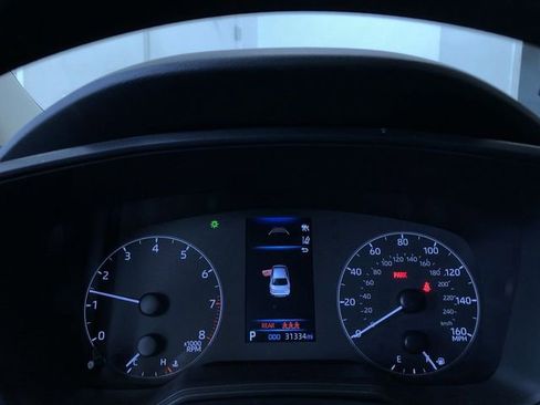 Certified 2025 Toyota Corolla LE image 30