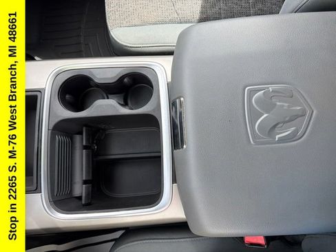 Used 2017 RAM 1500 Big Horn AWD/4WD image 42
