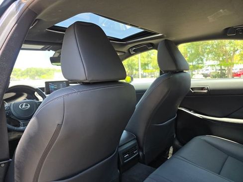 Used 2025 Lexus IS 300 w/ Comfort Package RWD image 18