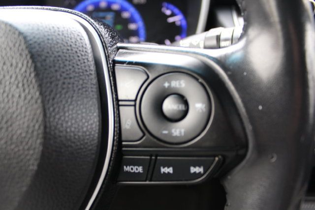 Used 2019 Toyota Corolla XSE FWD image 39