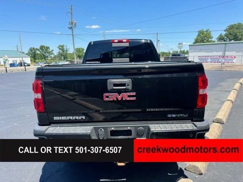 Used 2019 GMC Sierra 2500 Denali w/ Duramax Plus Package AWD/4WD image 16