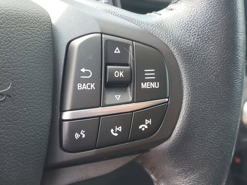 Used 2020 Ford Explorer XLT w/ Equipment Group 202A AWD/4WD image 25