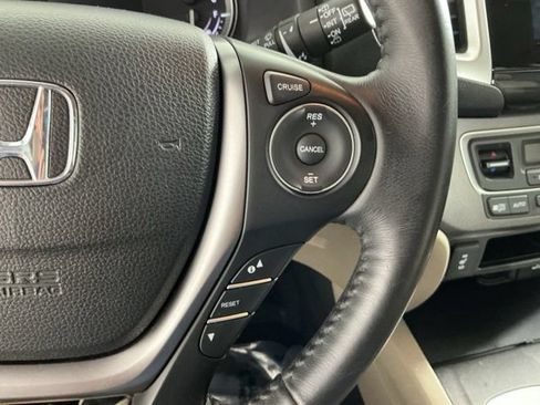Used 2017 Honda Pilot EX-L image 19