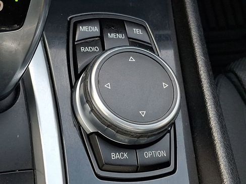 Used 2017 BMW 535i Gran Turismo xDrive image 22