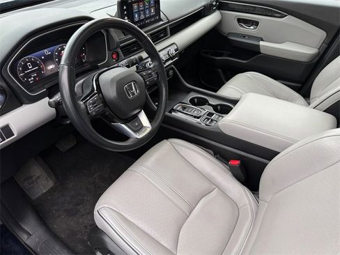Certified 2023 Honda Pilot Elite image 9