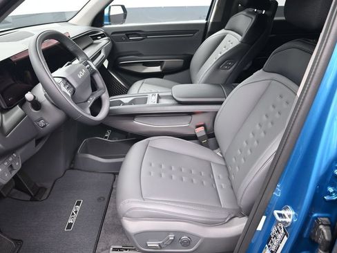 New 2026 Kia EV9 Wind AWD/4WD image 14