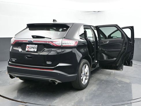 Used 2017 Ford Edge SEL w/ Equipment Group 201A AWD/4WD image 58