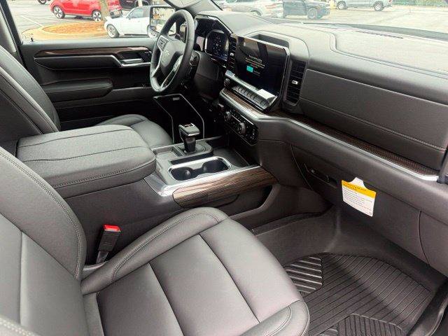 New 2026 Chevrolet Silverado 1500 RST w/ Convenience Package II AWD/4WD image 4
