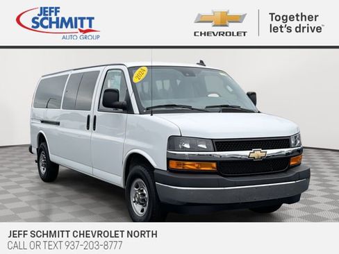 Certified 2024 Chevrolet Express 3500 LT w/ LT Preferred Equipment Group RWD image 1
