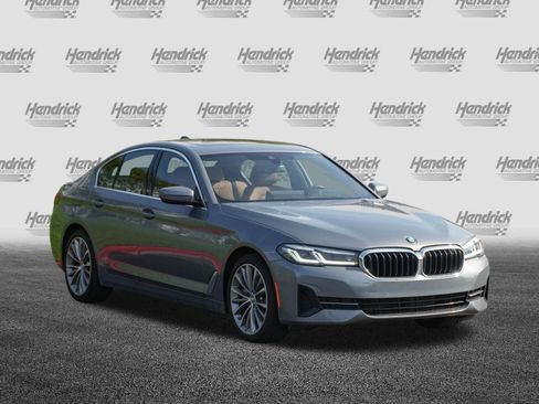 Used 2023 BMW 530i xDrive w/ Premium Package AWD/4WD image 2