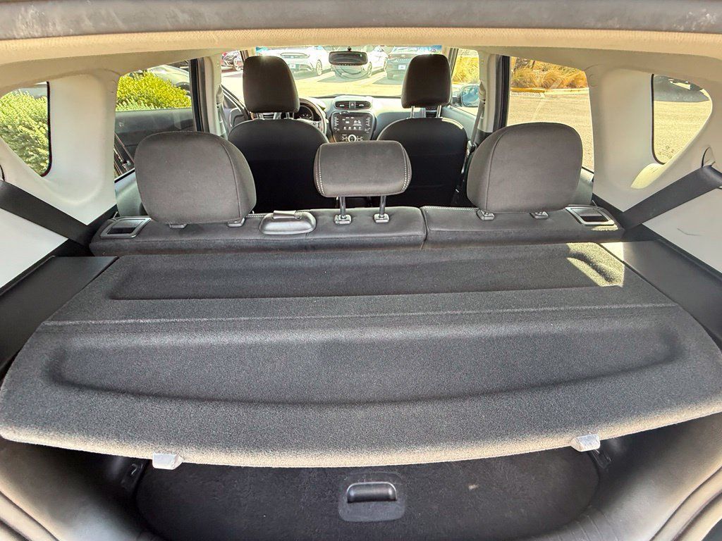 Used 2018 Kia Soul + FWD image 15