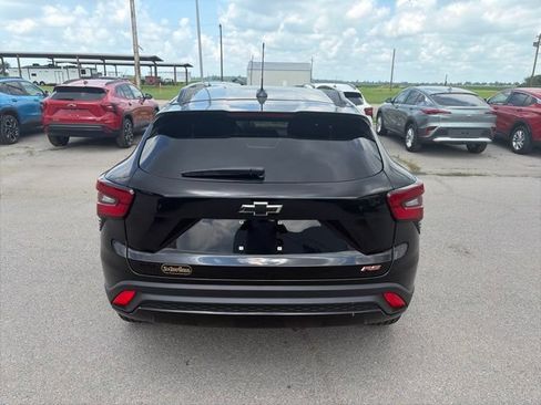 New 2026 Chevrolet Trax RS FWD image 5
