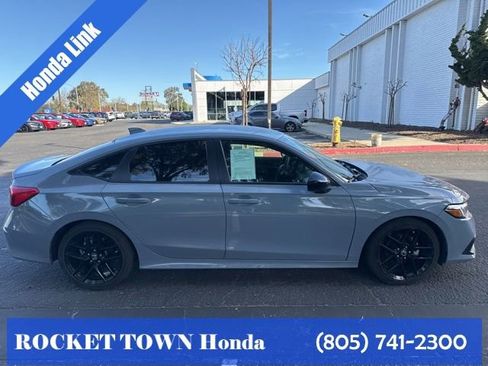 Used 2024 Honda Civic Sport image 9