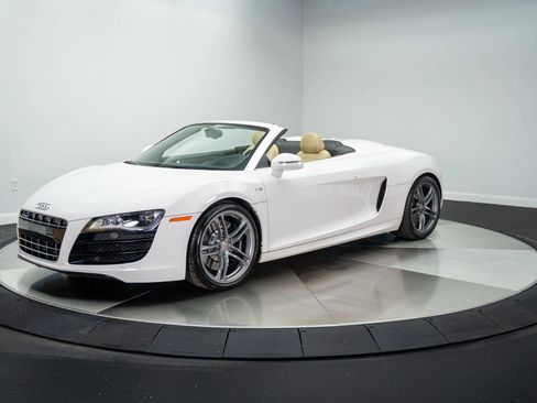 Used 2011 Audi R8 V10 image 1