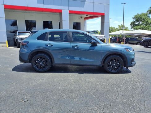 Used 2025 Honda HR-V Sport image 5