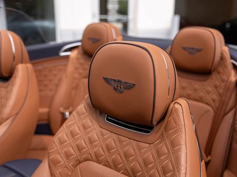 Certified 2023 Bentley Continental GT Azure AWD/4WD image 31