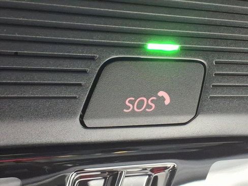 New 2026 Volkswagen Tiguan SE R-Line image 21