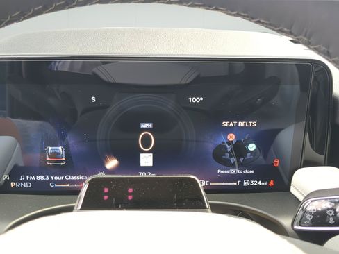 New 2026 Lincoln Aviator Reserve w/ Illumination Package RWD image 13