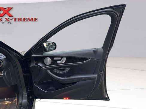 Used 2023 Mercedes-Benz E 350 4MATIC Sedan image 51