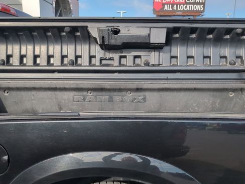 Used 2015 RAM 1500 Outdoorsman image 21