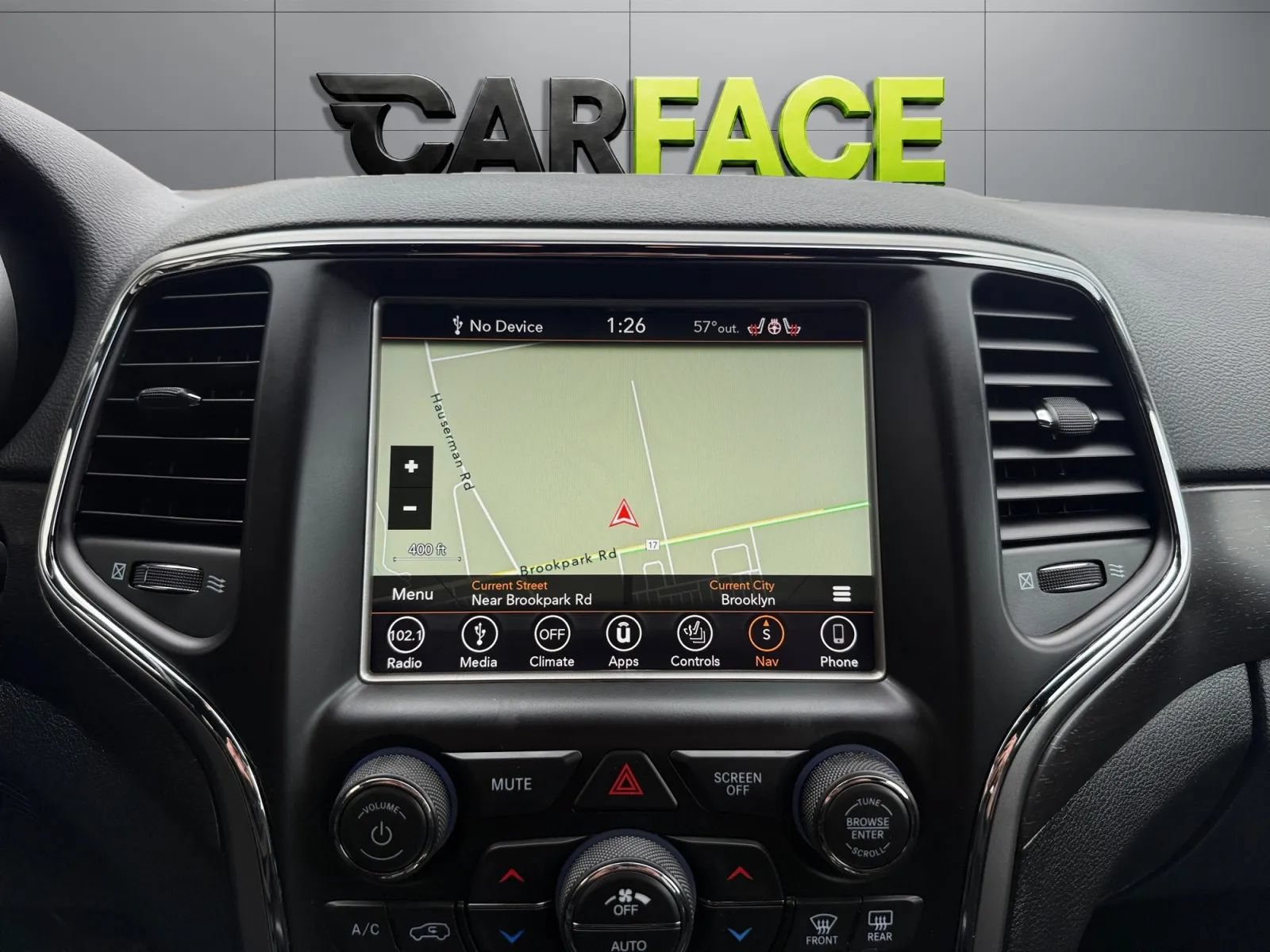 Used 2018 Jeep Grand Cherokee Altitude AWD/4WD image 34