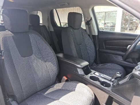 Used 2017 GMC Terrain SLE w/ Convenience Package image 19