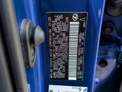 Certified 2025 Lexus UX 300h FWD w/ Accessory Package (Z2) image 27