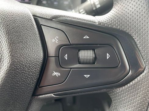 Used 2023 Chevrolet TrailBlazer LT w/ Convenience Package FWD image 14