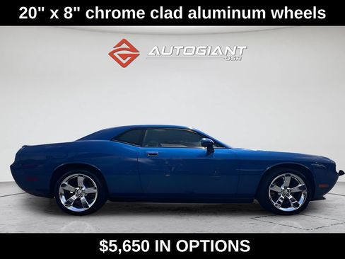 Used 2009 Dodge Challenger R/T RWD image 8