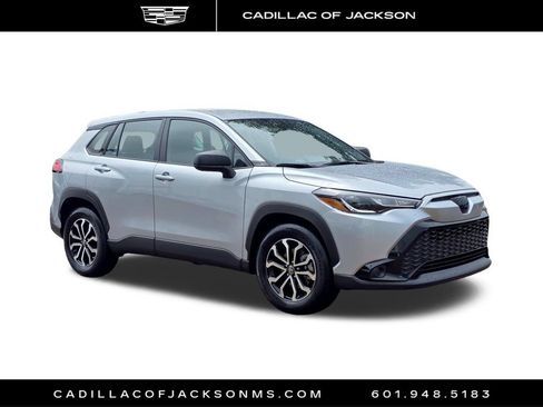 Used 2025 Toyota Corolla Cross AWD Hybrid image 3