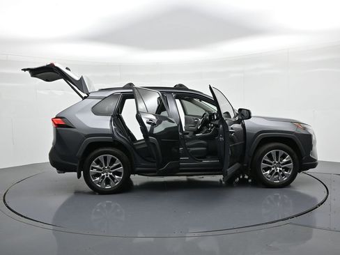 Used 2023 Toyota RAV4 XLE Premium AWD/4WD image 30