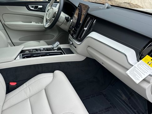 New 2026 Volvo XC60 T8 Ultra w/ Climate Package AWD/4WD image 13
