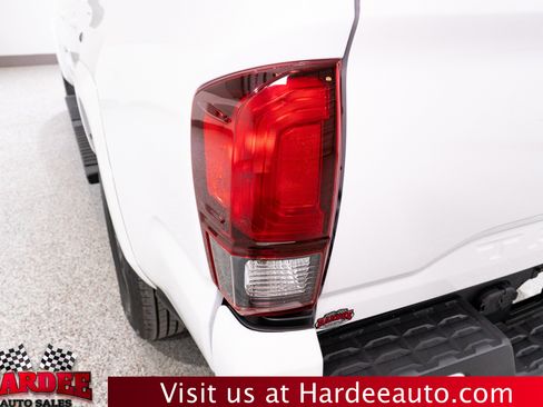 Used 2023 Toyota Tacoma SR5 w/ Technology Package RWD image 9