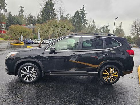 Used 2022 Subaru Forester Limited w/ Popular Package #3 image 4