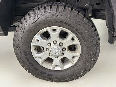 Used 2022 RAM 2500 Laramie AWD/4WD image 32