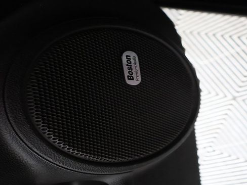 Used 2011 Chevrolet Camaro SS w/ RS Package image 32