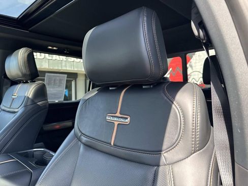 Certified 2024 Ford F450 Platinum w/ FX4 Off-Road Package image 27