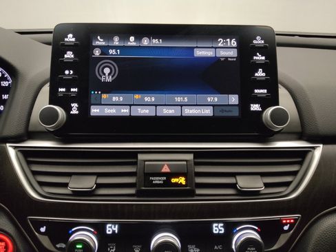 Used 2019 Honda Accord EX-L image 25