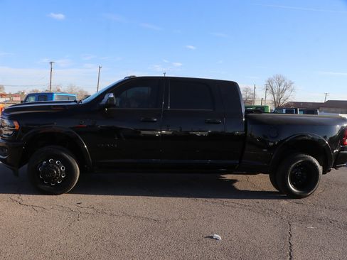 Used 2022 RAM 3500 Limited image 4