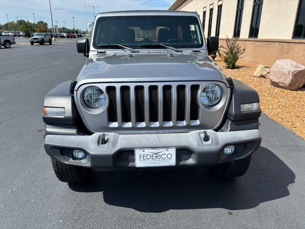 Used 2018 Jeep Wrangler Unlimited Sport S AWD/4WD image 9