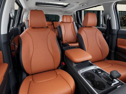 New 2026 Kia Carnival SX Prestige FWD image 15