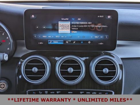 Used 2022 Mercedes-Benz GLC 300 image 20