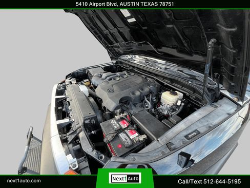Used 2012 Toyota FJ Cruiser 2WD w/ Upgrade Pkg image 33