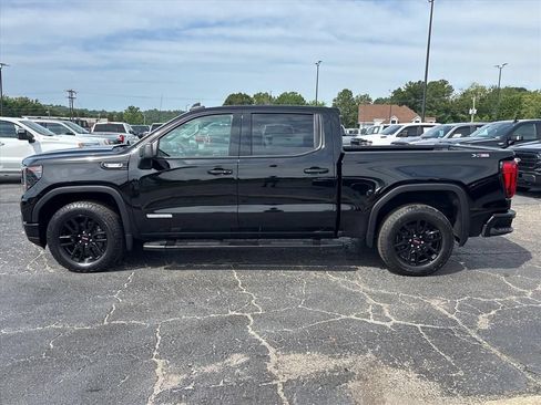 Used 2024 GMC Sierra 1500 Elevation w/ LPO, Elevation Black Package AWD/4WD image 4