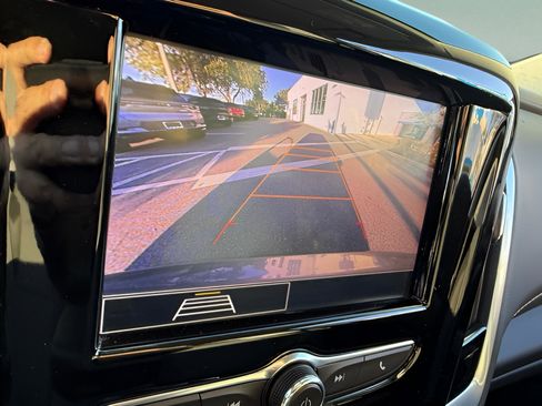 Used 2020 Chevrolet Traverse LS image 13