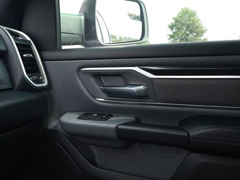 Used 2022 RAM 1500 Big Horn RWD image 28