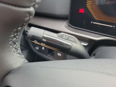 New 2026 Kia Sportage EX image 30