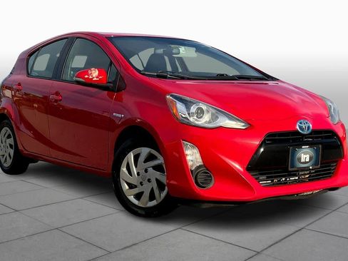 Used 2015 Toyota Prius C Two w/ Preferred Accessory Package image 2