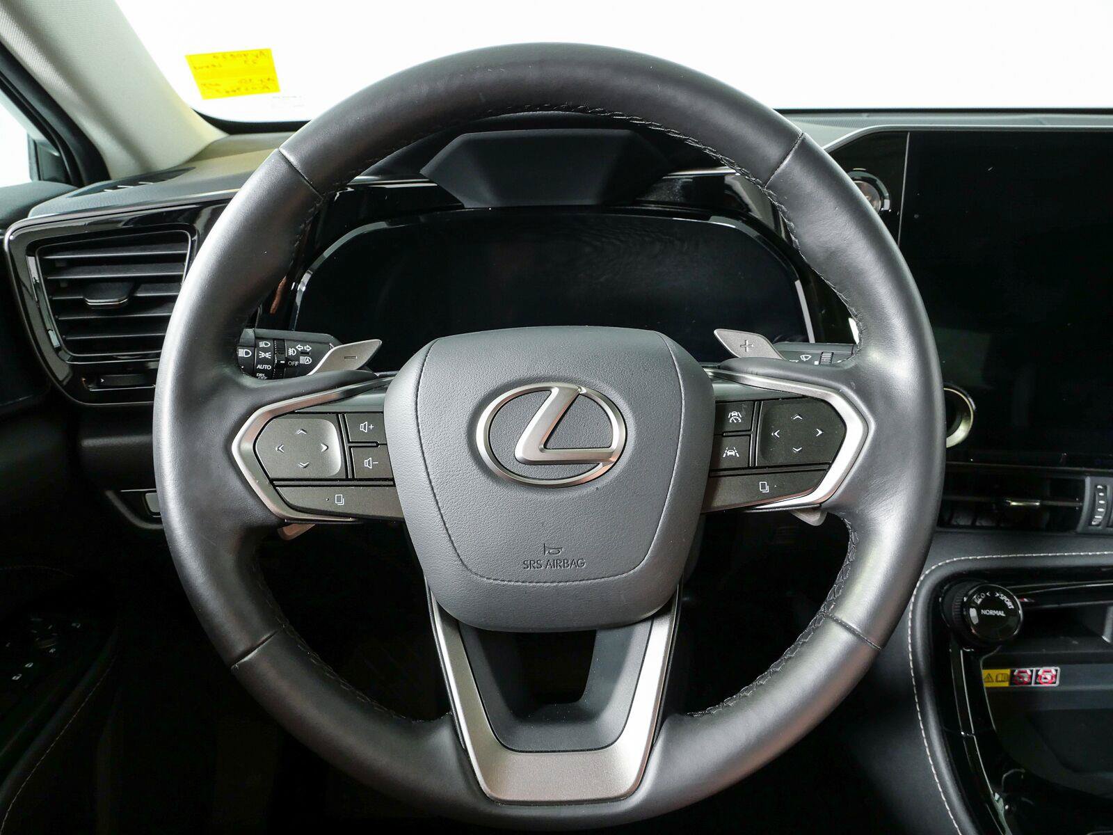 Used 2023 Lexus NX 350 AWD image 11