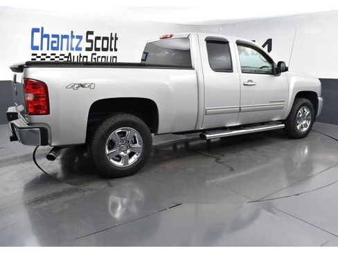 Used 2011 Chevrolet Silverado 1500 LTZ w/ Chrome Essentials Package image 5
